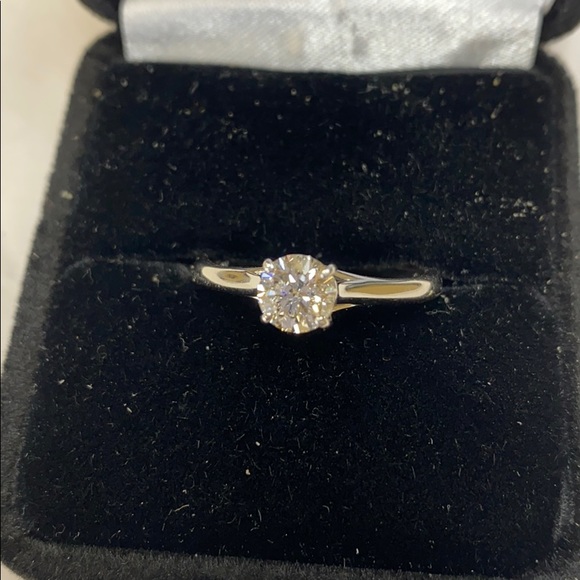 Diamond Solitaire Ring - Picture 4 of 8